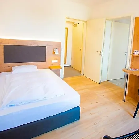 Roessle Locanda 2*